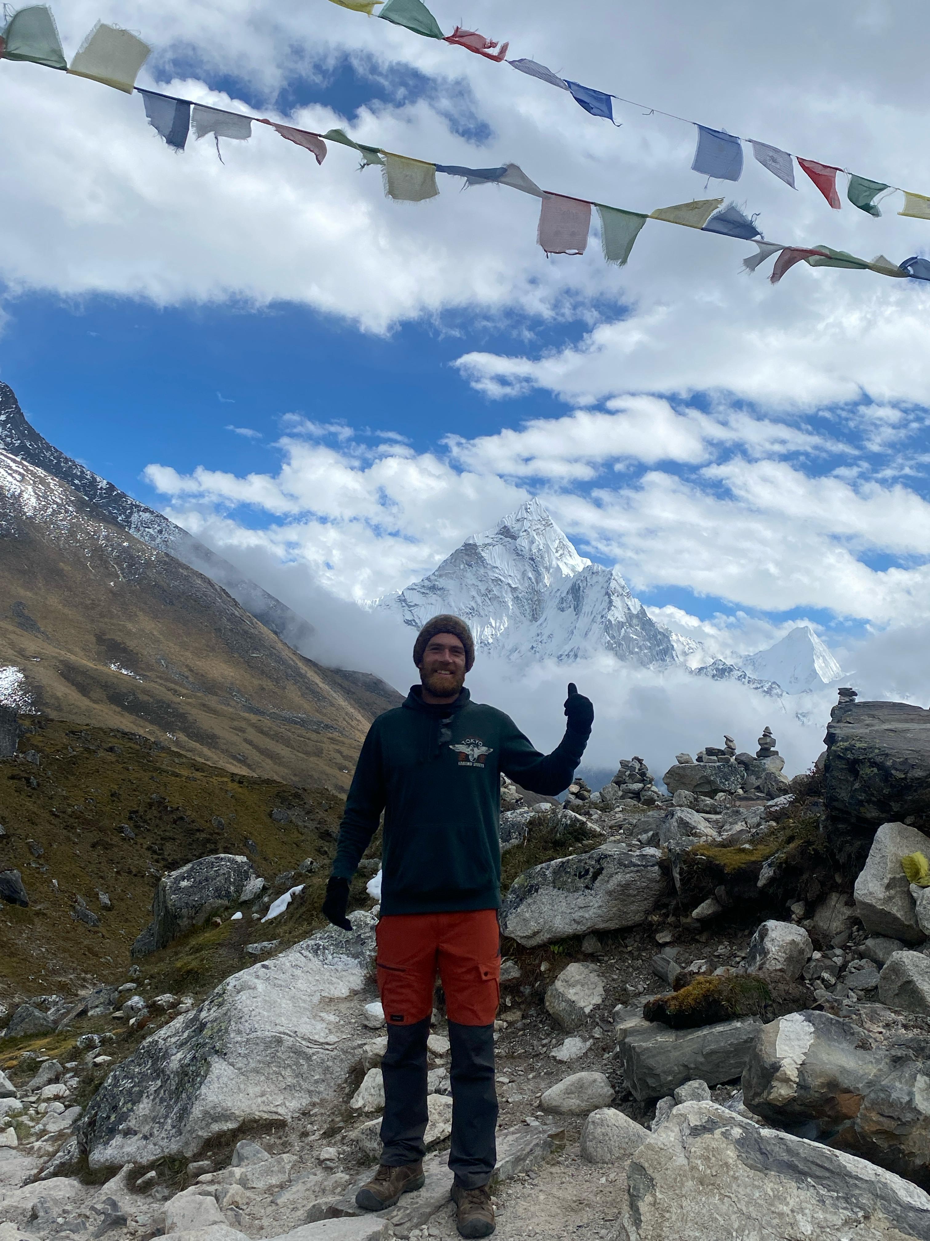 Solo or Group? Choosing the Best Way to Do the Annapurna Base Camp Trek